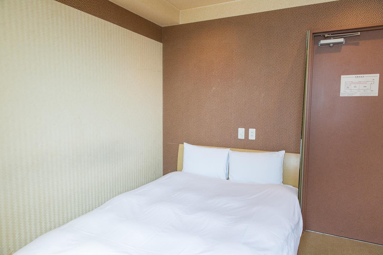 Uehonmachi Plaza Hotel (Adults Only) Osaka Bagian luar foto