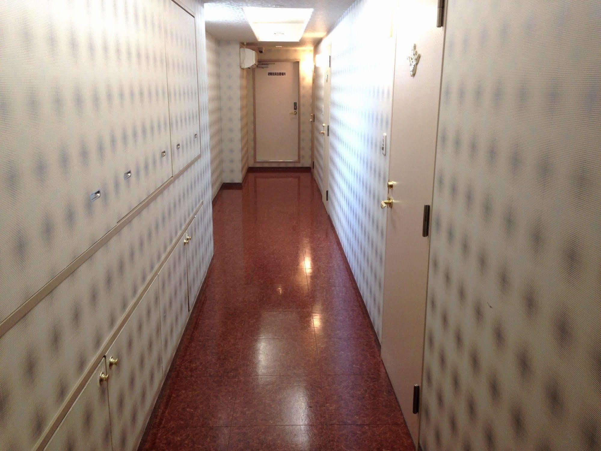 Uehonmachi Plaza Hotel (Adults Only) Osaka Bagian luar foto